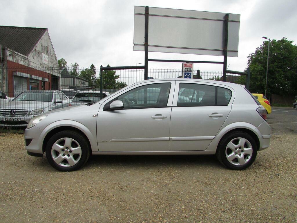 Vauxhall Astra 1.4I 16V Club Silver #6