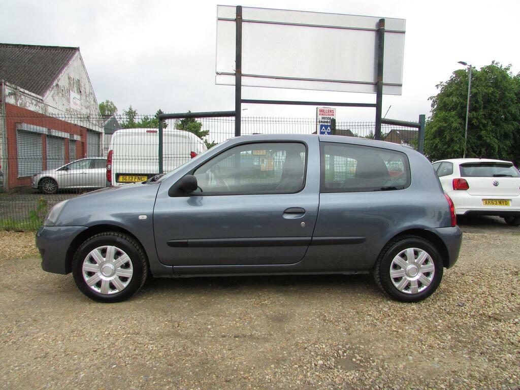 Renault Clio 1.2 Campus Blue #6
