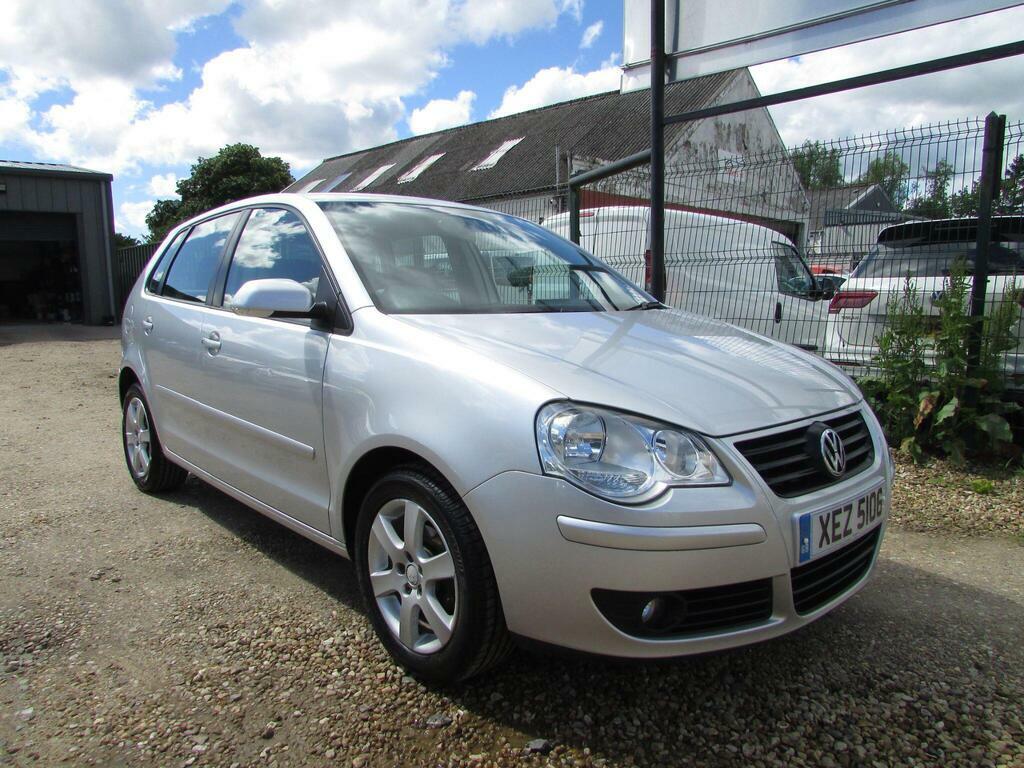 Volkswagen Polo 1.4 Se Grey #1