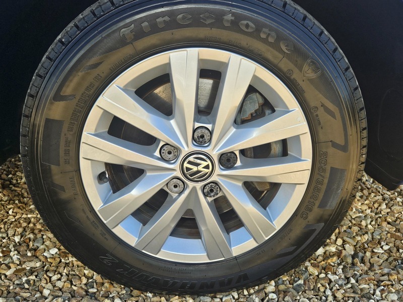 Volkswagen Transporter  Black #37