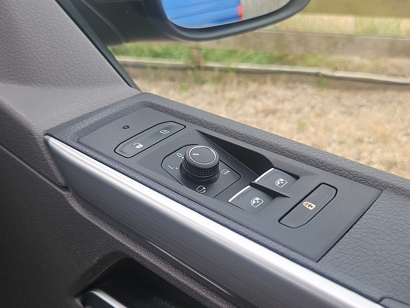 Volkswagen California 2.0 Tdi Ocean 204 4Motion Dsg-diff Lock Grey #24