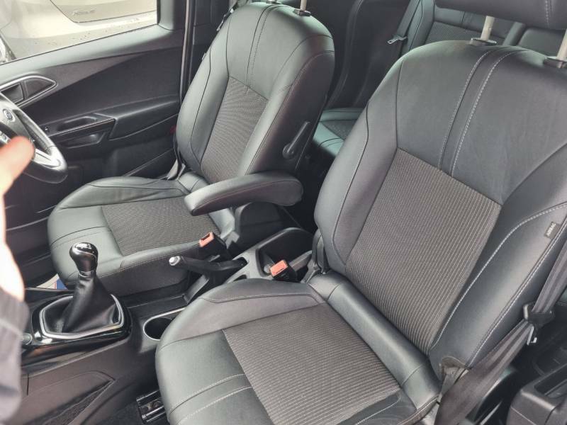 Ford B-Max 1.6 Titanium Powershift Silver #20