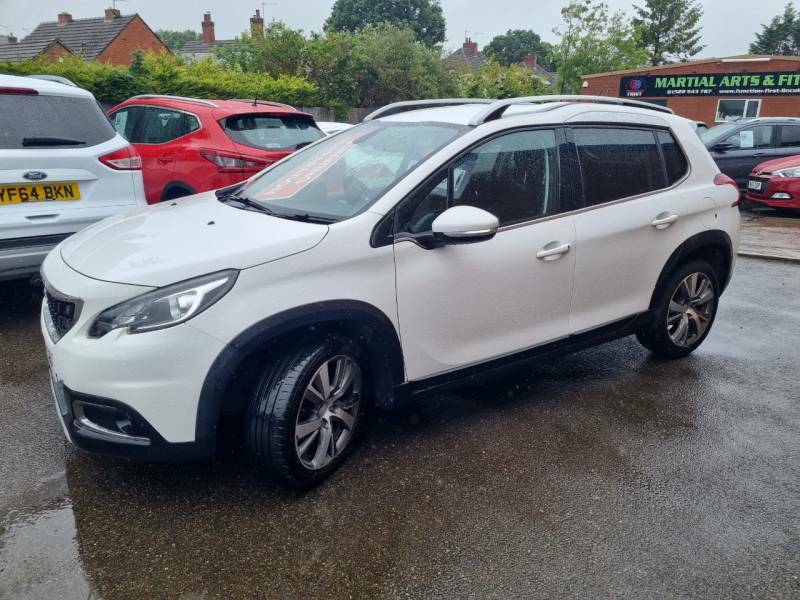 Peugeot 2008 1.2 Puretech 130 Allure White #5