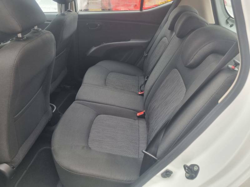 Hyundai I10 1.2 Active White #6