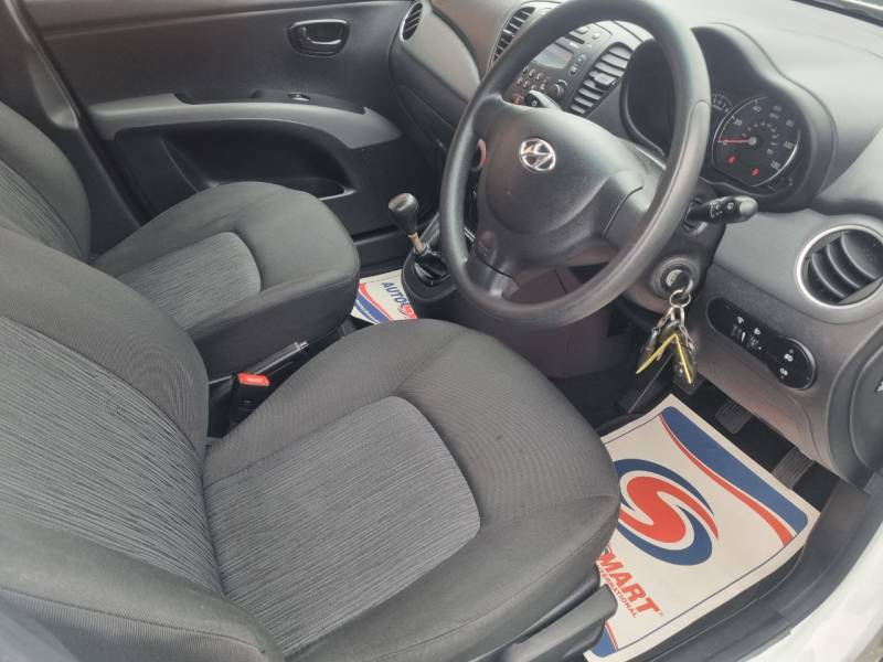 Hyundai I10 1.2 Active White #4