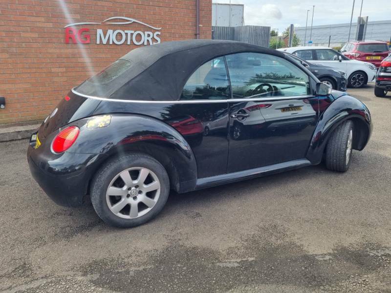 Volkswagen Beetle 2.0 2dr Black #2