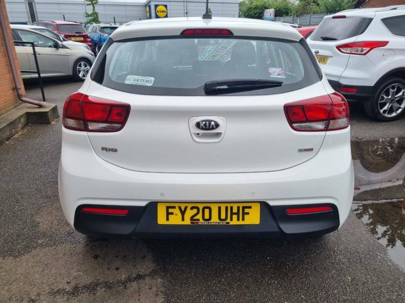 Kia RIO 1.0 T Gdi 2 White #4