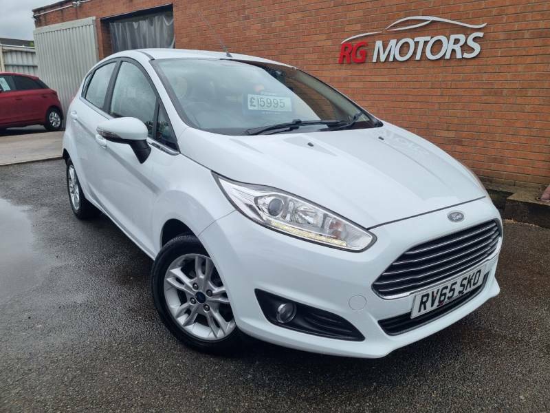 Ford Fiesta 1.0 Zetec - 2015 65 RV65SKO White #2