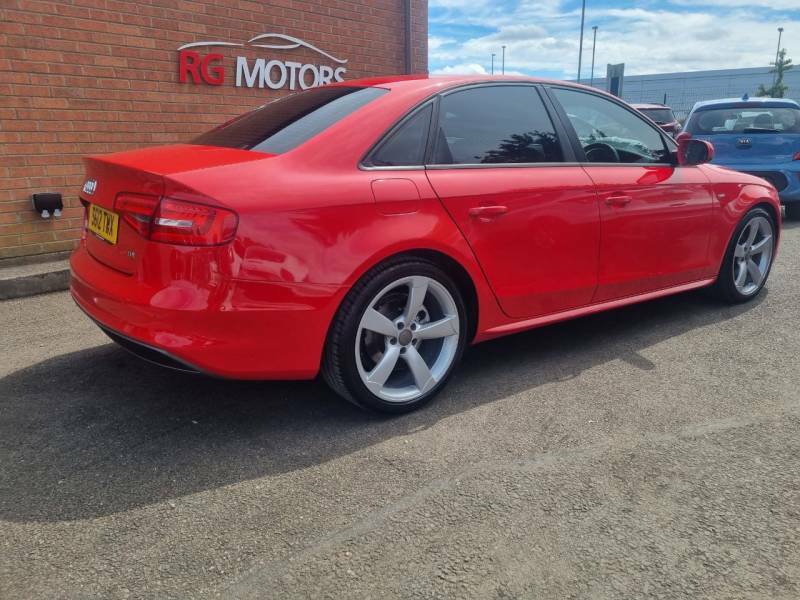 Audi A4 2.0 Tdi 143 Black Edition Red #6