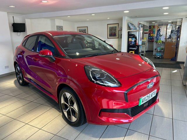 Ford Puma Standard Range 43Kwh Premium Suv Red #16