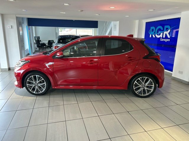 Toyota Yaris Vvt-h Excel Hatchback OE71HYJ Red #6