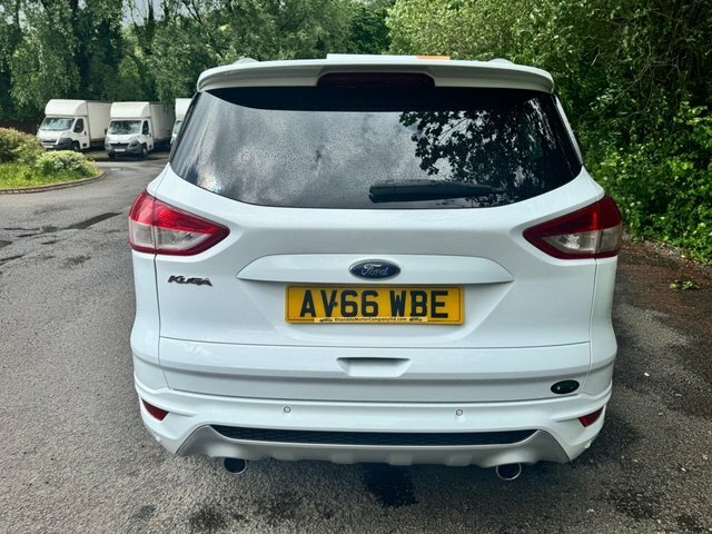 Ford Kuga Suv AV66WBE White #2
