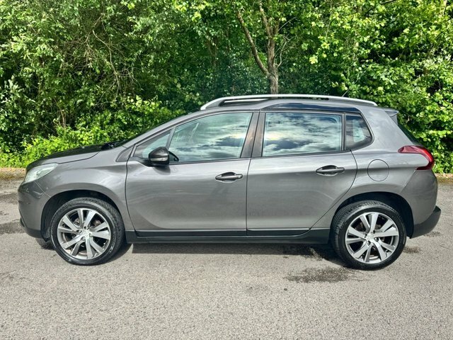 Peugeot 2008 1.6Bhdi 100Hp Allure Black #2