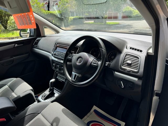 Volkswagen Sharan Tdi Bluemotion Tech Se Black #10
