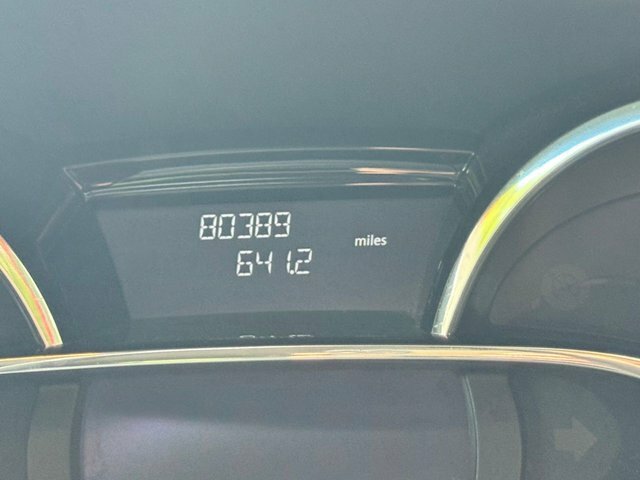 Renault Clio 1.2 16V Expression Euro 5 Grey #16