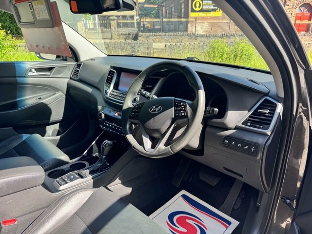 Hyundai Tucson Blue #10