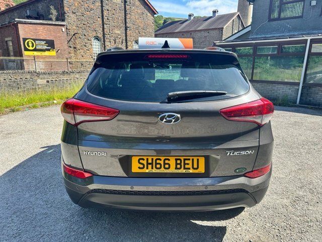 Hyundai Tucson Blue #7