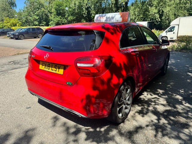 Mercedes-Benz A Class A 180 Sport Edition Red #3