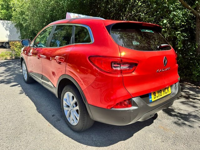 Renault Kadjar Suv Red #3