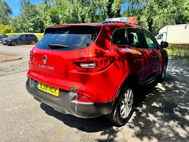 Renault Kadjar Suv Red #4