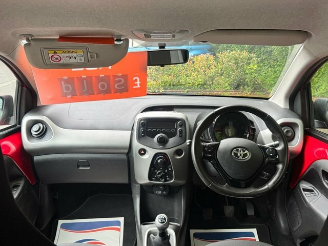 Toyota Aygo Hatchback #10