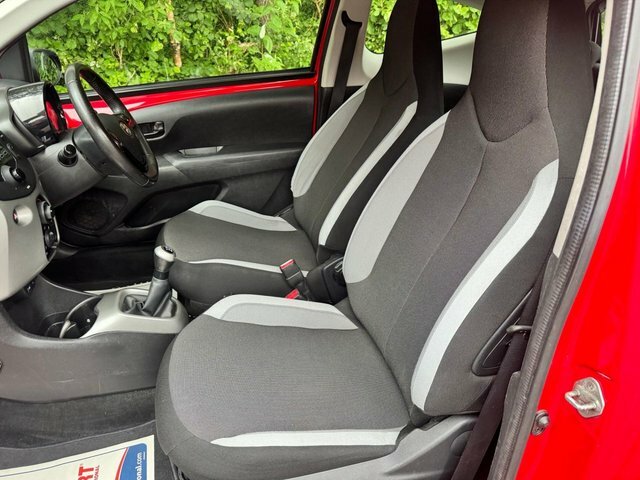Toyota Aygo Hatchback #13