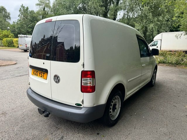 Volkswagen Caddy Mpv White #4