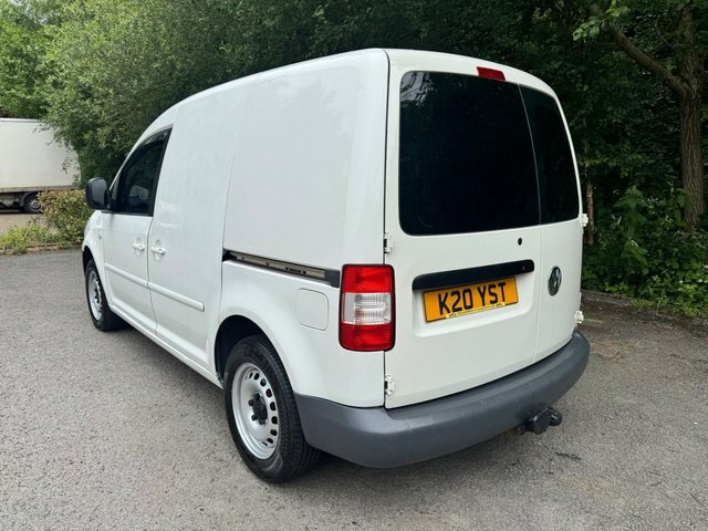 Volkswagen Caddy Mpv White #3