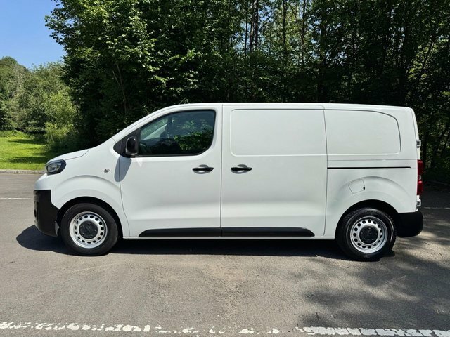 Peugeot Expert Mpv White #2