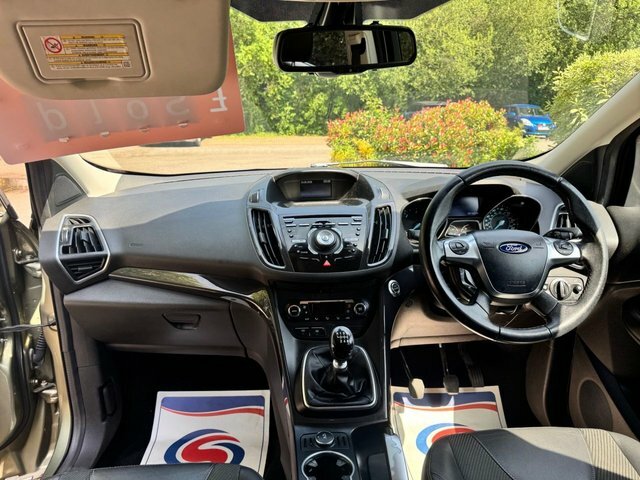 Ford Kuga Suv White #12