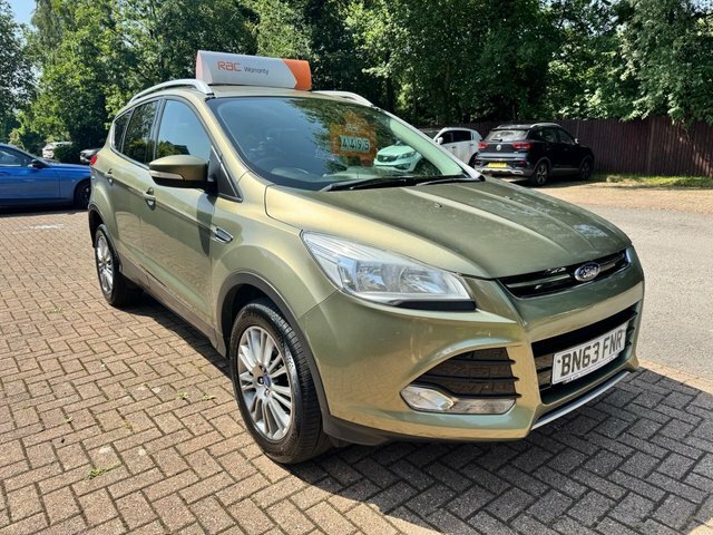 Ford Kuga Suv White #6