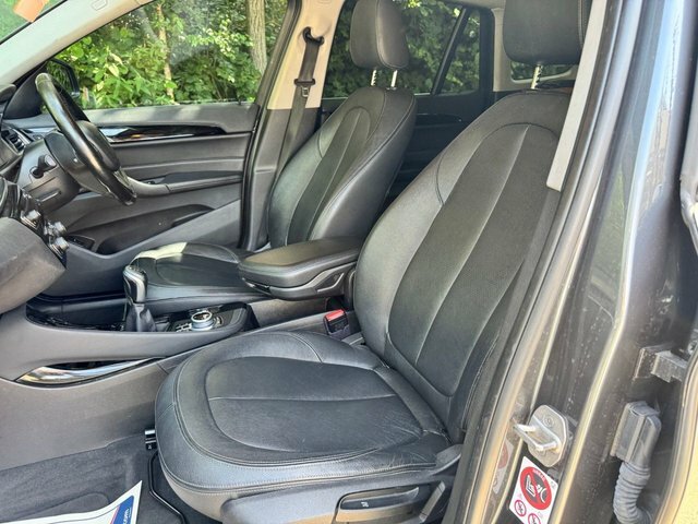 BMW X1 Sdrive18d Xline Silver #12