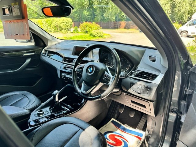 BMW X1 Sdrive18d Xline Silver #10