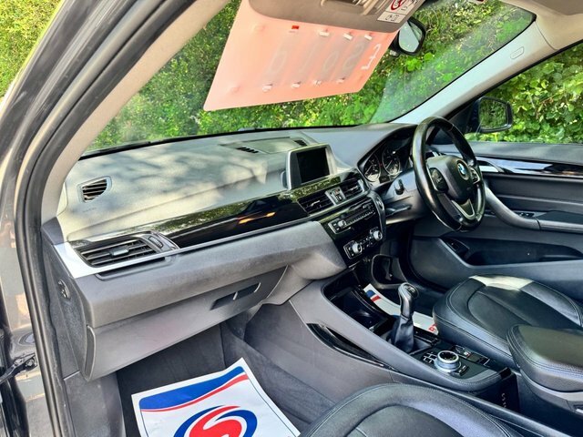 BMW X1 Sdrive18d Xline Silver #11