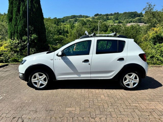 Dacia Sandero Stepway Hatchback White #2