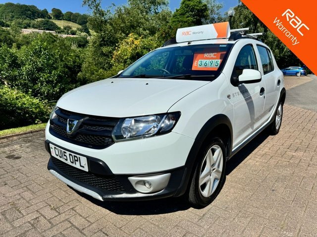 Dacia Sandero Stepway Hatchback White
