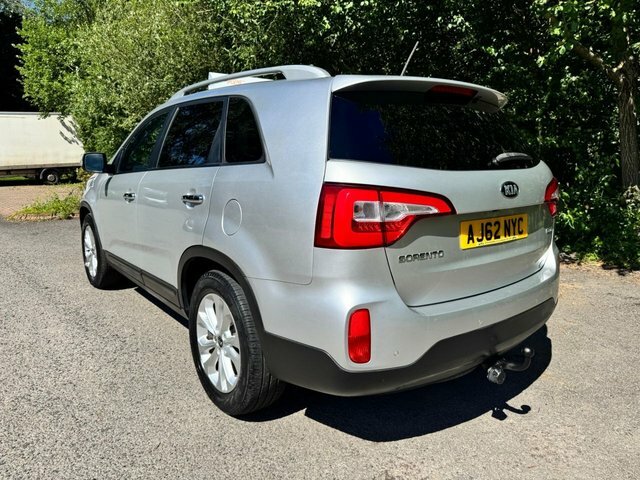 Kia Sorento Suv Silver #3