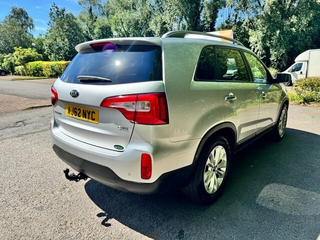 Kia Sorento Suv Silver #4