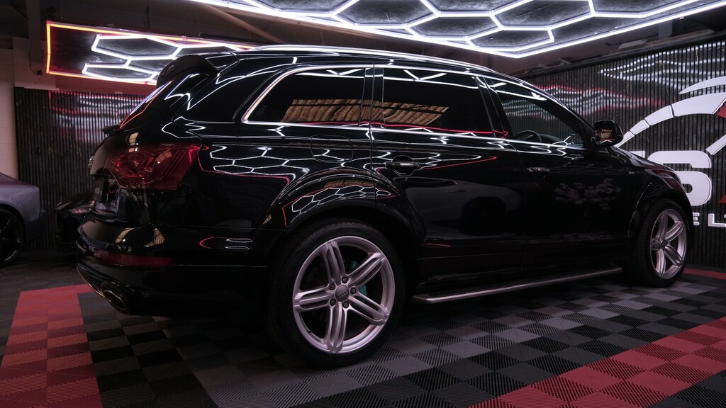 Audi Q7 Suv 3.0 Tdi V6 S Line Sport Edition 201564 DF64PYD Black #3