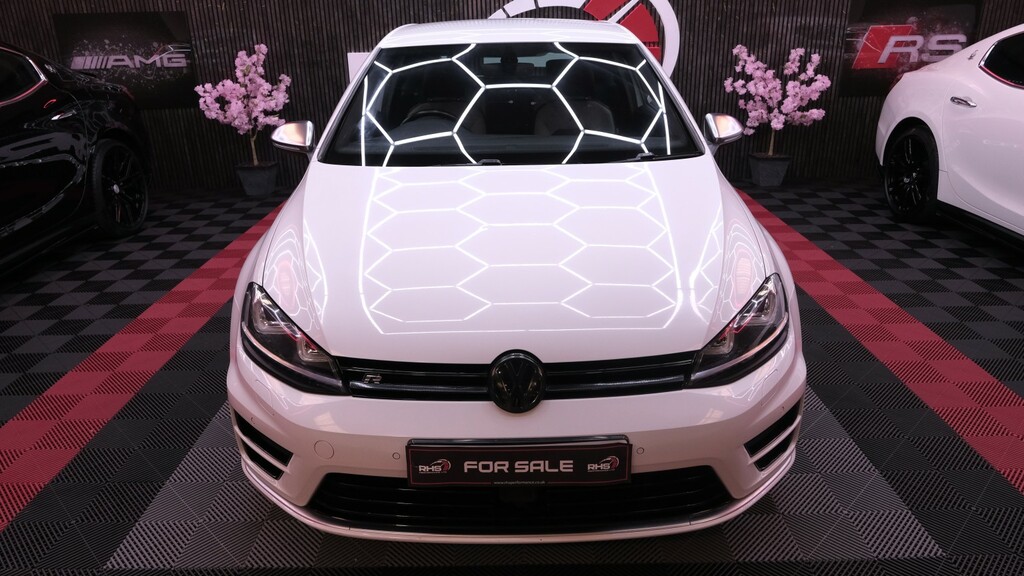 Volkswagen Golf 2.0 Tsi Bluemotion Tech R DG66DCX White #2