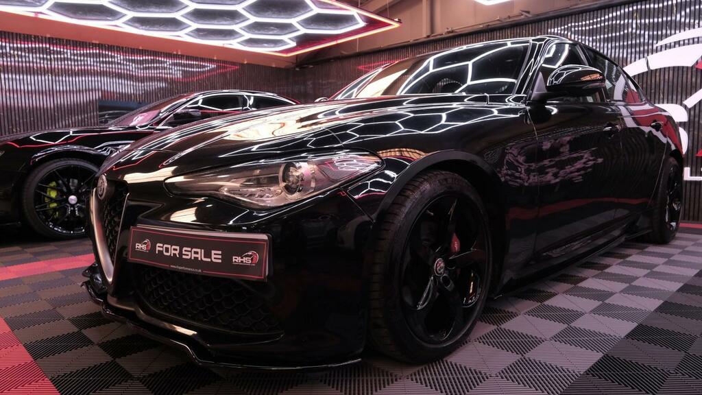 Alfa Romeo Giulia Saloon 2.2 Giulia E6b 2.2 Turbo 180Hp Speci Black