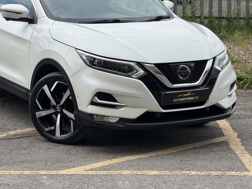 Nissan Qashqai Suv 1.5 Dci Tekna 201767 VK67URU White #2