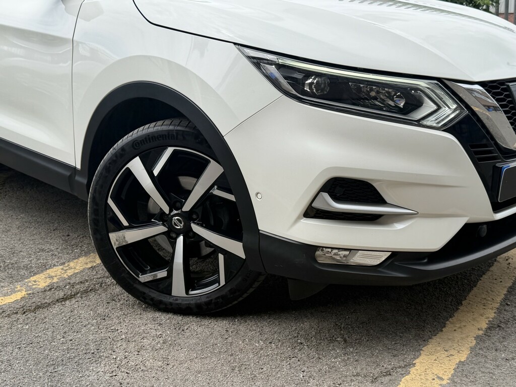 Nissan Qashqai Suv 1.5 Dci Tekna 201767 VK67URU White #3