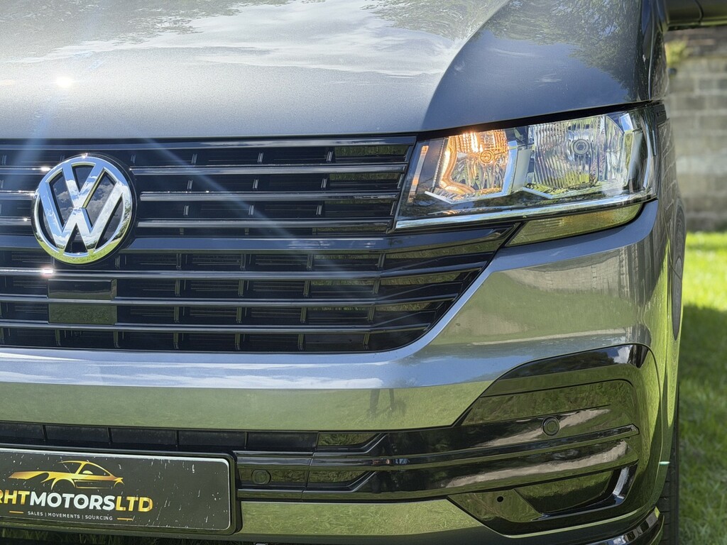 Volkswagen Transporter 2L Startline White #8
