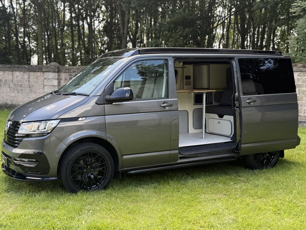 Volkswagen Transporter 2L Startline White #19