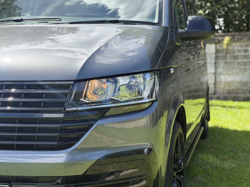 Volkswagen Transporter 2L Startline White #13
