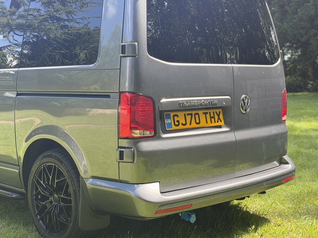 Volkswagen Transporter 2L Startline White #15