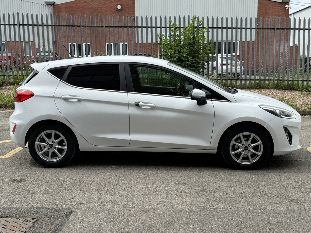 Ford Fiesta Hatchback 1.0 T Ecoboost Zetec 201818 White #4