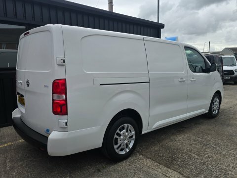 Vauxhall Vivaro L2h1 2900 Sportive Grey #6