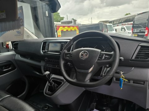 Vauxhall Vivaro 1.5 Vivaro 2900 Dynamic Ss White #8